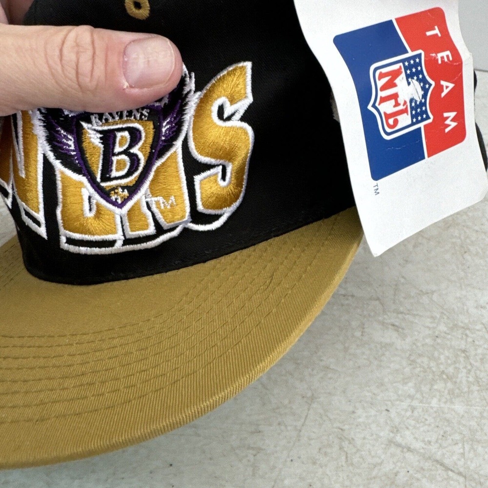 Youth Black and Gold Vintage Baltimore Ravens Two-Tone Snapback Hat - Picture 4 of 11
